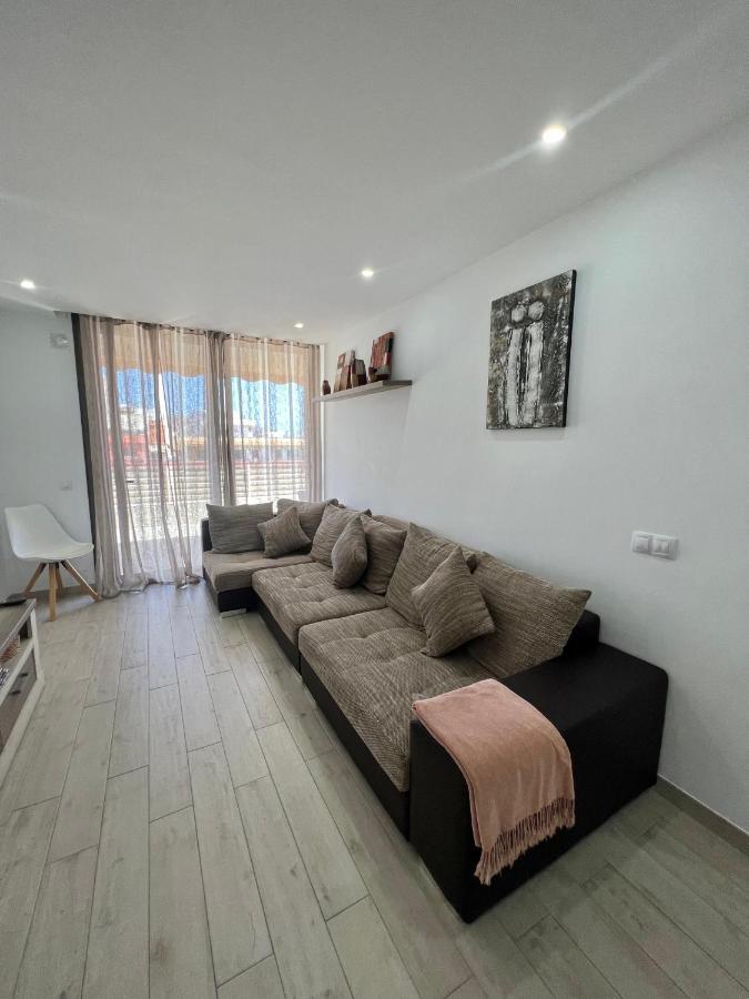Los Cristianos || Exteriör bild