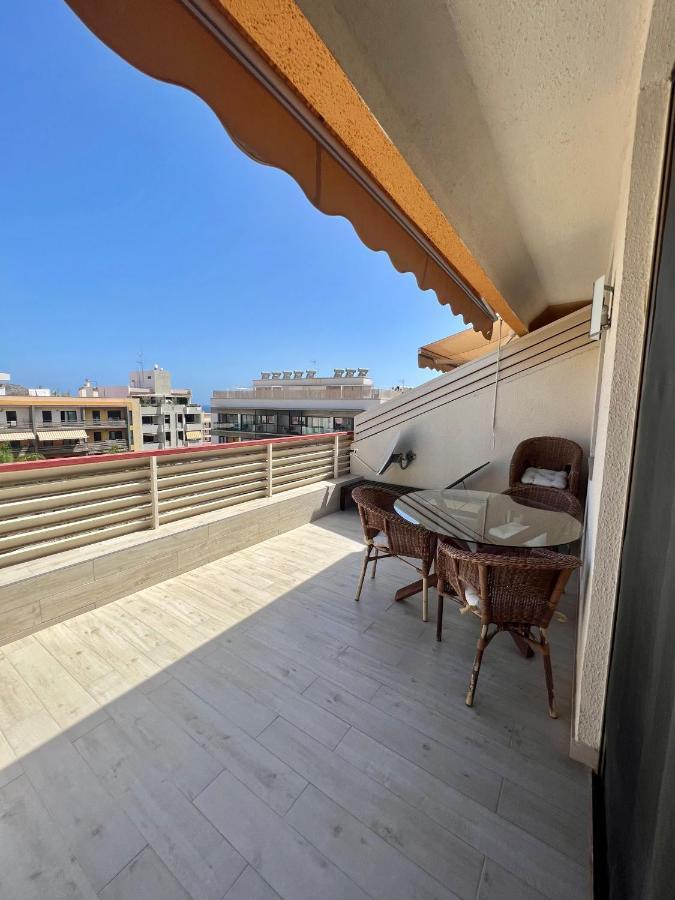 Los Cristianos || Exteriör bild